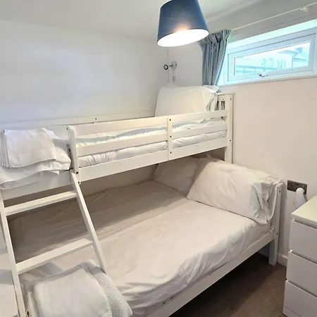 12 Wheal Ramoth * Perranporth