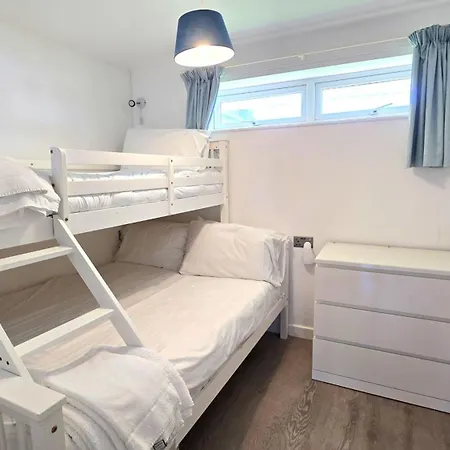 12 Wheal Ramoth Holiday home *